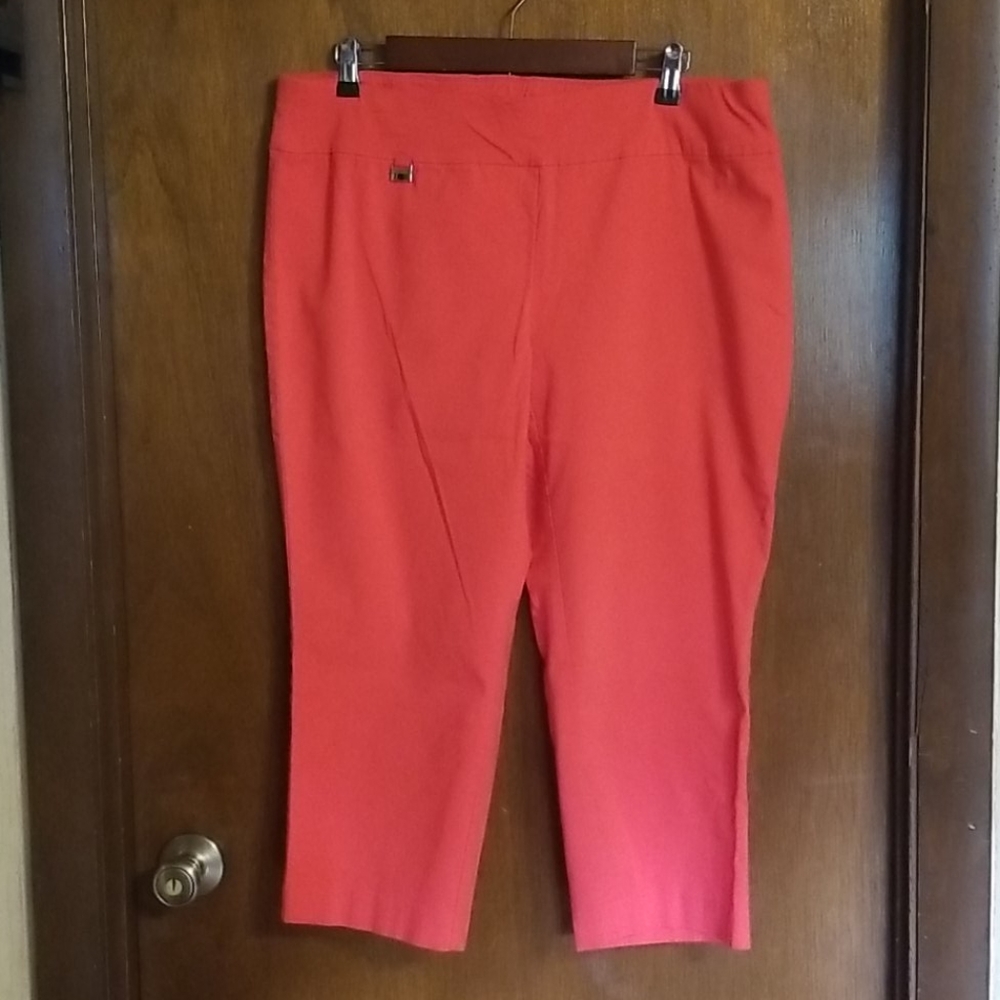 Womens capris